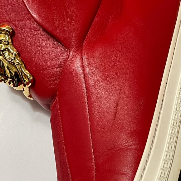 Hightop Cardinal Red/Gold Medusa head Versace sneakers - Picture 11 of 16